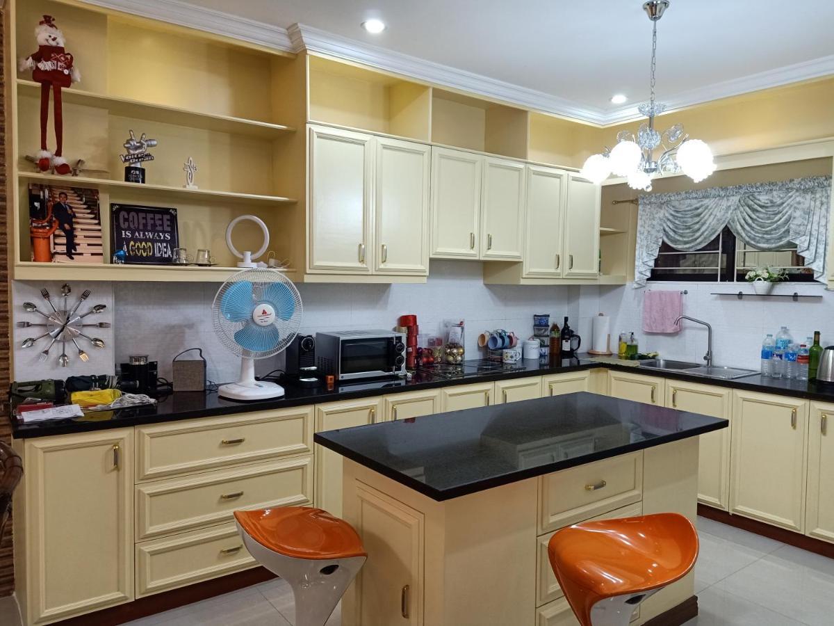 Aj'S Haven Homestay Cebu Extérieur photo